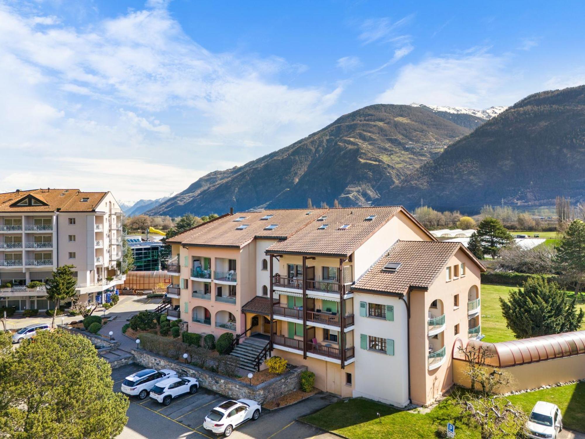 Duplex Cosy Aux Bains De Saillon Leilighet Eksteriør bilde